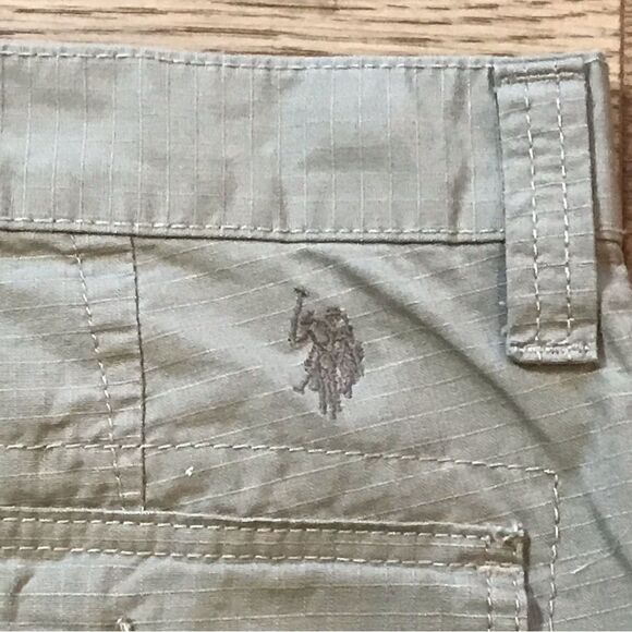 U.S. Polo Assn. Classic Flat front Cargo Shorts - Picture 8 of 8